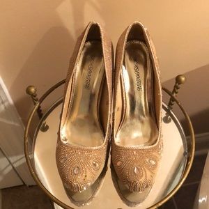 Women’s sparkle gold high heel size  10